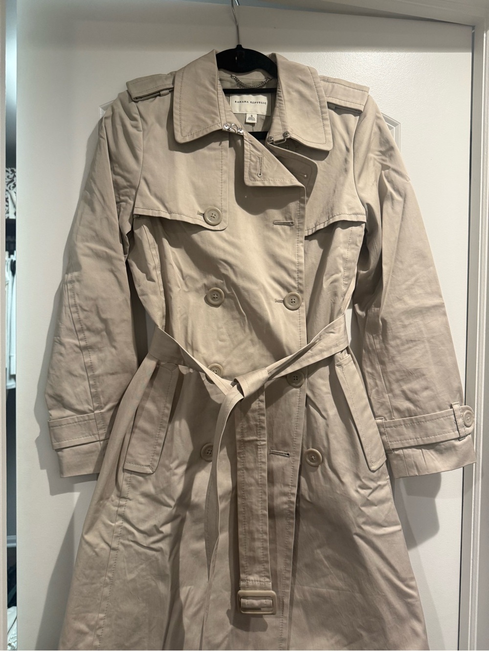 Banana Republic Light Beige Double-Breasted Trench Coat